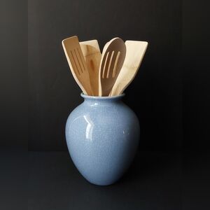 Elegant Light Blue Crackle Ceramic Vase